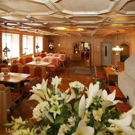Alber Hotel