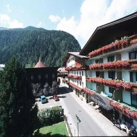Hotell Alber 3*